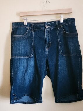 Gloria Vanderbilt Dark Blue Denim Jean Shorts